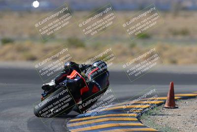 media/Jan-22-2023-CVMA (Sun) [[66d43cdebf]]/Race 8 Supersport Middleweight Shootout/